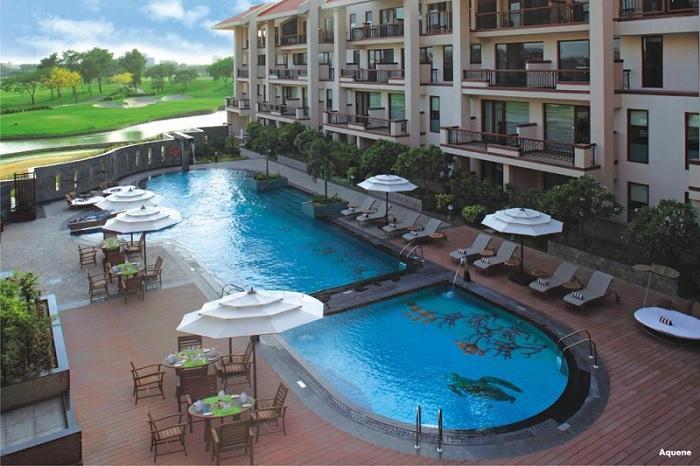 4 BHK Flat in CRC The Peridona- Jaypee Greens, Sector-26 & 31, Greater Noida