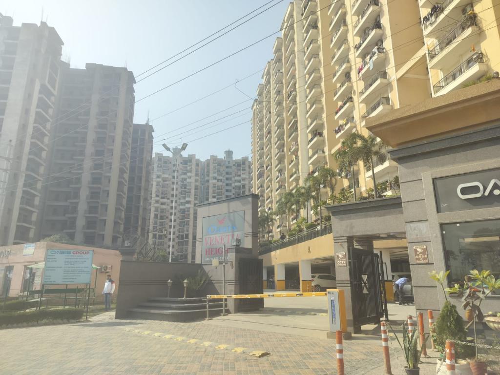 Oasis Venetia Heights in Surajpur,